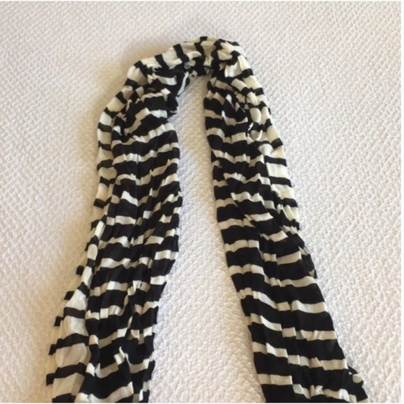 kate spade black white stripe reversible scarf nwo - Picture 3 of 5